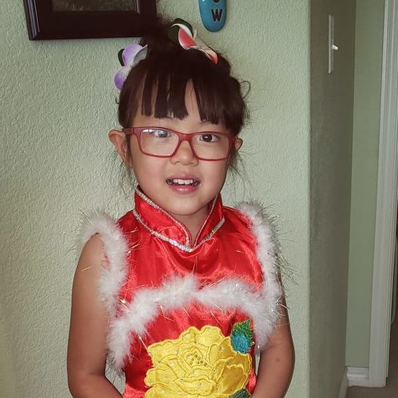 Meet your Posher, Kim - Picture 1 of 1